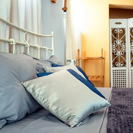 Daphne's Rooftop Ialysos (Rhodes)